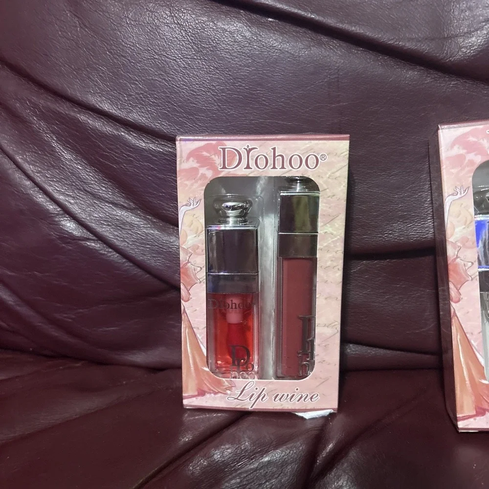 Lot Of 6 Drohoo Lip Wine Lip Gloss travel Collection Colors Stocking Stuffers